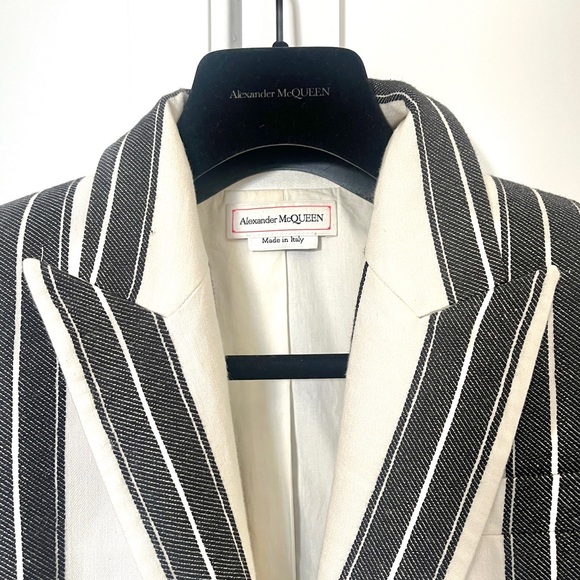 Alexander McQueen Striped Cotton & Linen Jacket with Eyelets in Ivory Size XS - Picture 4 of 10